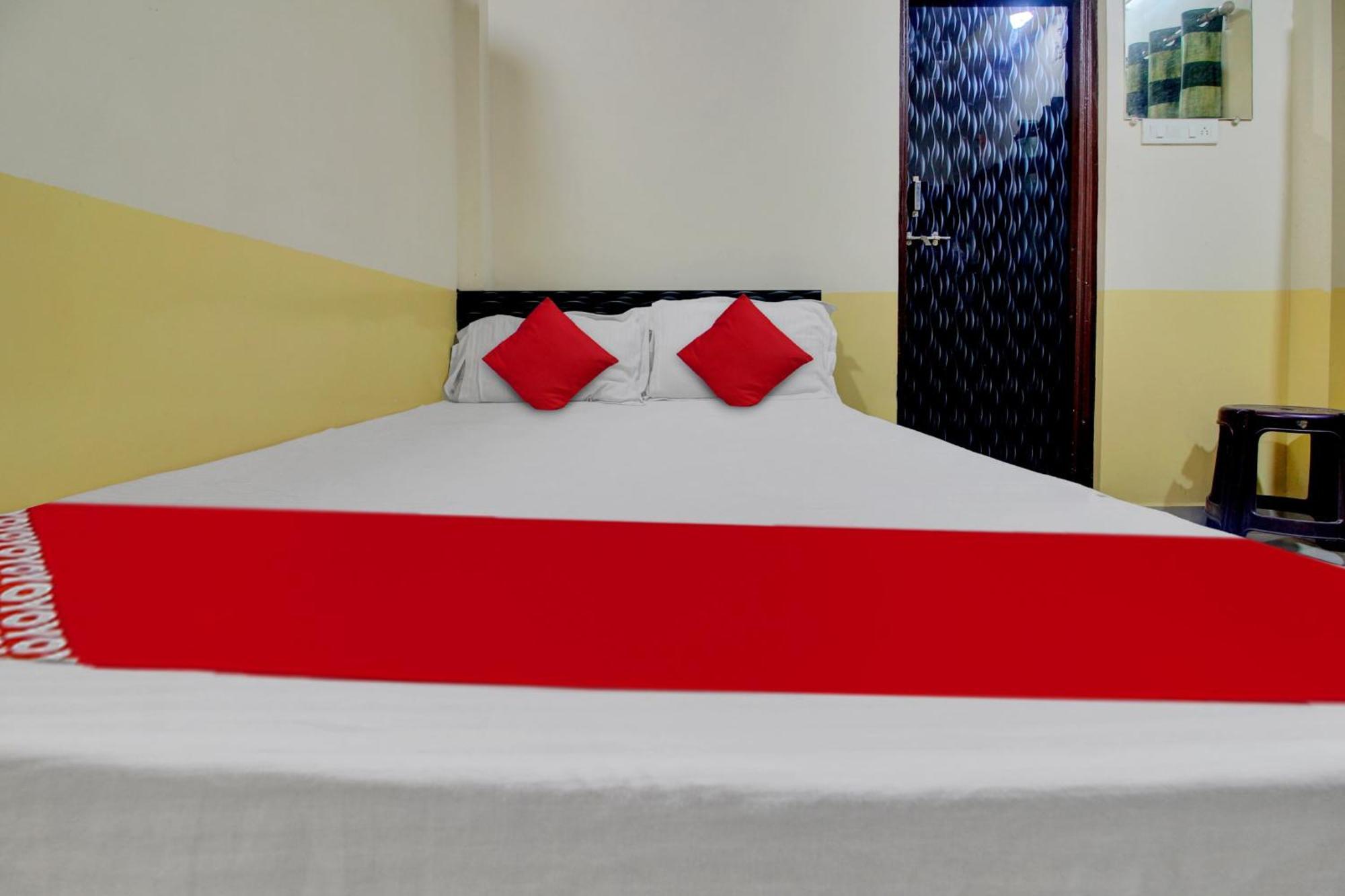 Hotel O Vinit Lodging Нагпур Экстерьер фото